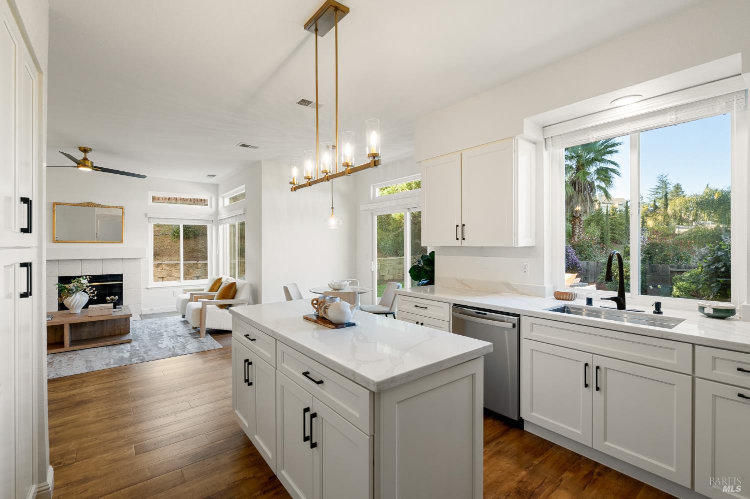 Detail Gallery Image 27 of 80 For 365 Allen Way, Benicia,  CA 94510 - 4 Beds | 3 Baths