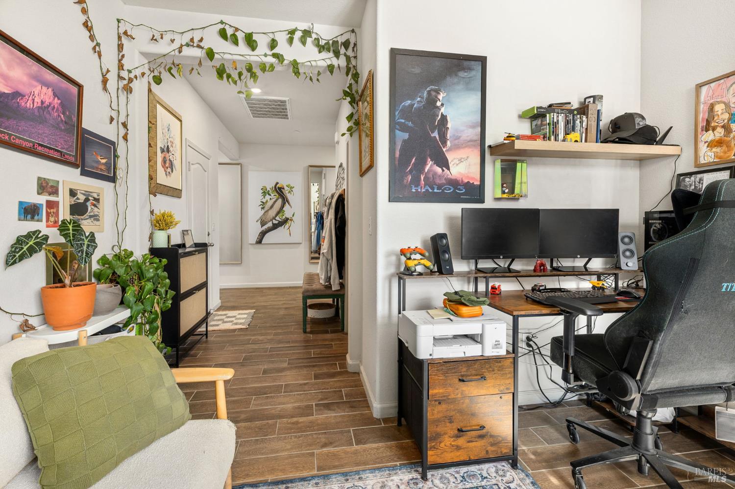 Detail Gallery Image 10 of 60 For 735 Glenwood Way, Dixon,  CA 95620 - 4 Beds | 2/1 Baths