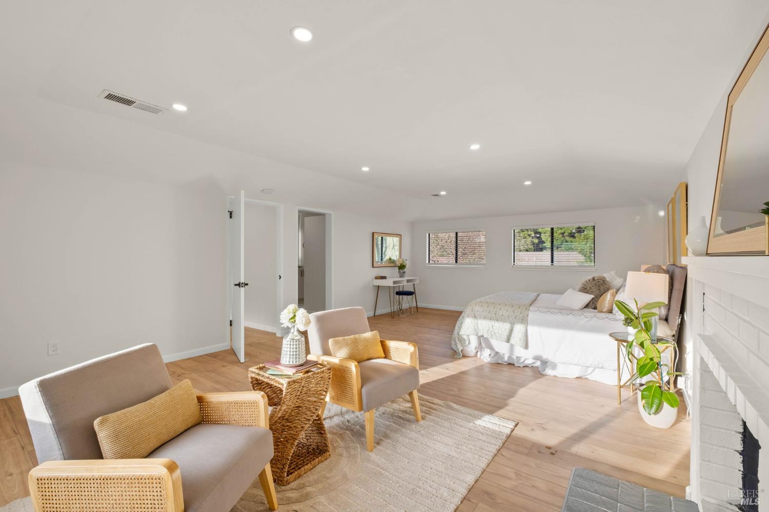 Detail Gallery Image 26 of 43 For 118 Lytham Way, Vallejo,  CA 94591 - 4 Beds | 3 Baths