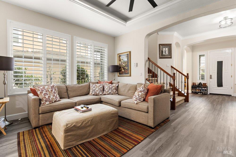 Detail Gallery Image 7 of 30 For 9102 Cambridge Cir, Vallejo,  CA 94591 - 4 Beds | 3/1 Baths