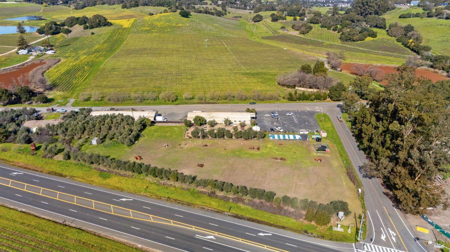 Detail Gallery Image 9 of 70 For 3106 Golden Gate Dr, Napa,  CA 94558 - – Beds | – Baths