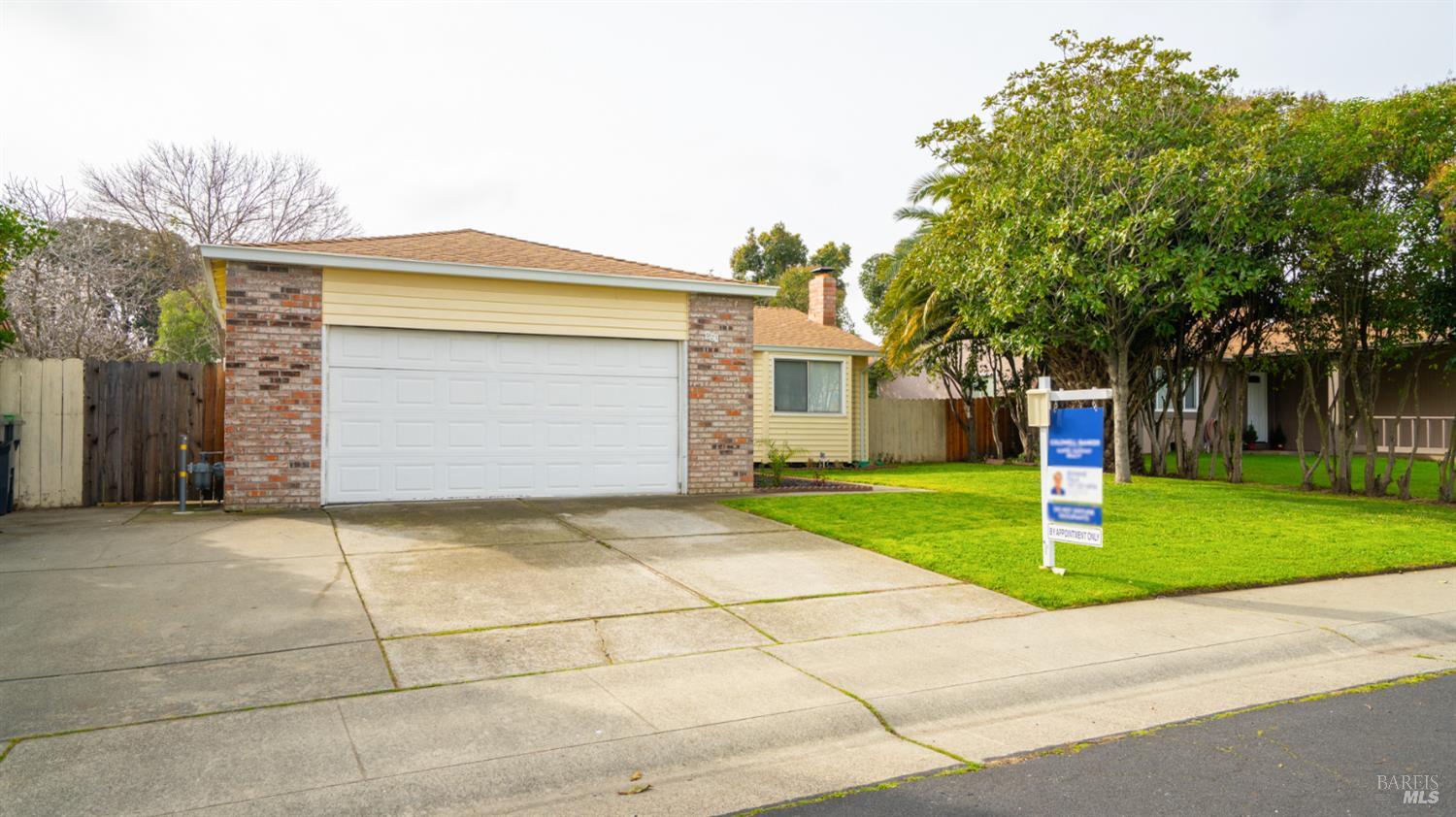 Detail Gallery Image 7 of 43 For 523 Blue Wing Dr, Suisun City,  CA 94585 - 3 Beds | 2 Baths