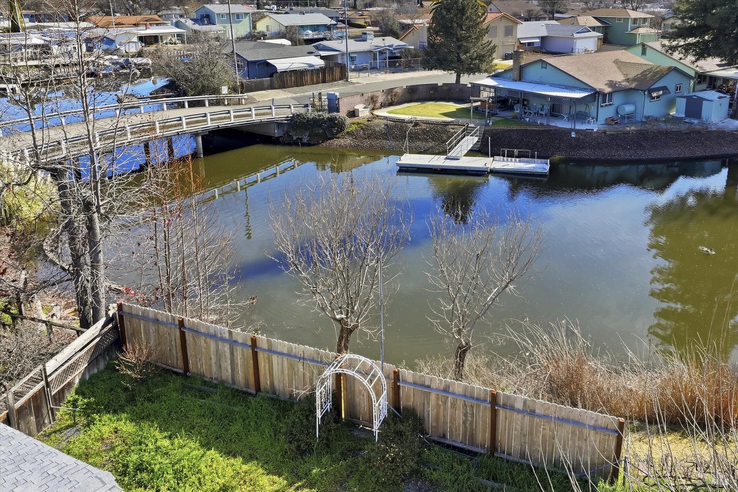 Detail Gallery Image 28 of 38 For 12773 Island Cir, Clearlake Oaks,  CA 95423 - 3 Beds | 1/1 Baths