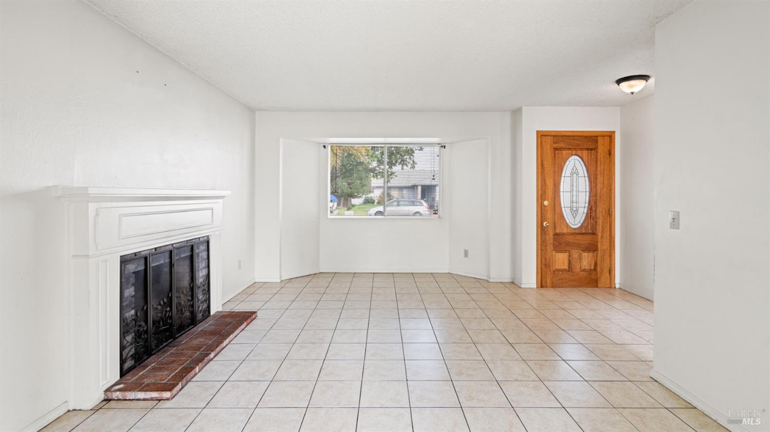 Detail Gallery Image 14 of 43 For 523 Blue Wing Dr, Suisun City,  CA 94585 - 3 Beds | 2 Baths