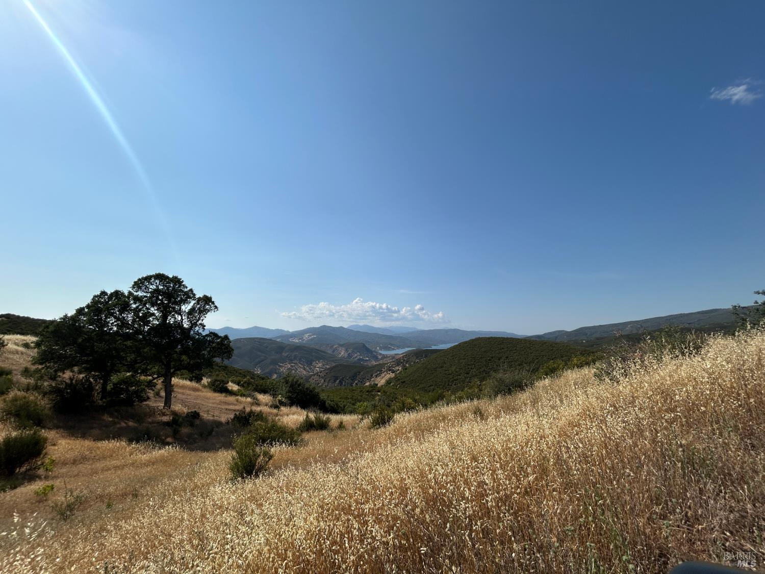 Detail Gallery Image 12 of 42 For 21947 Meriann Dr, Clearlake Oaks,  CA 95423 - – Beds | – Baths