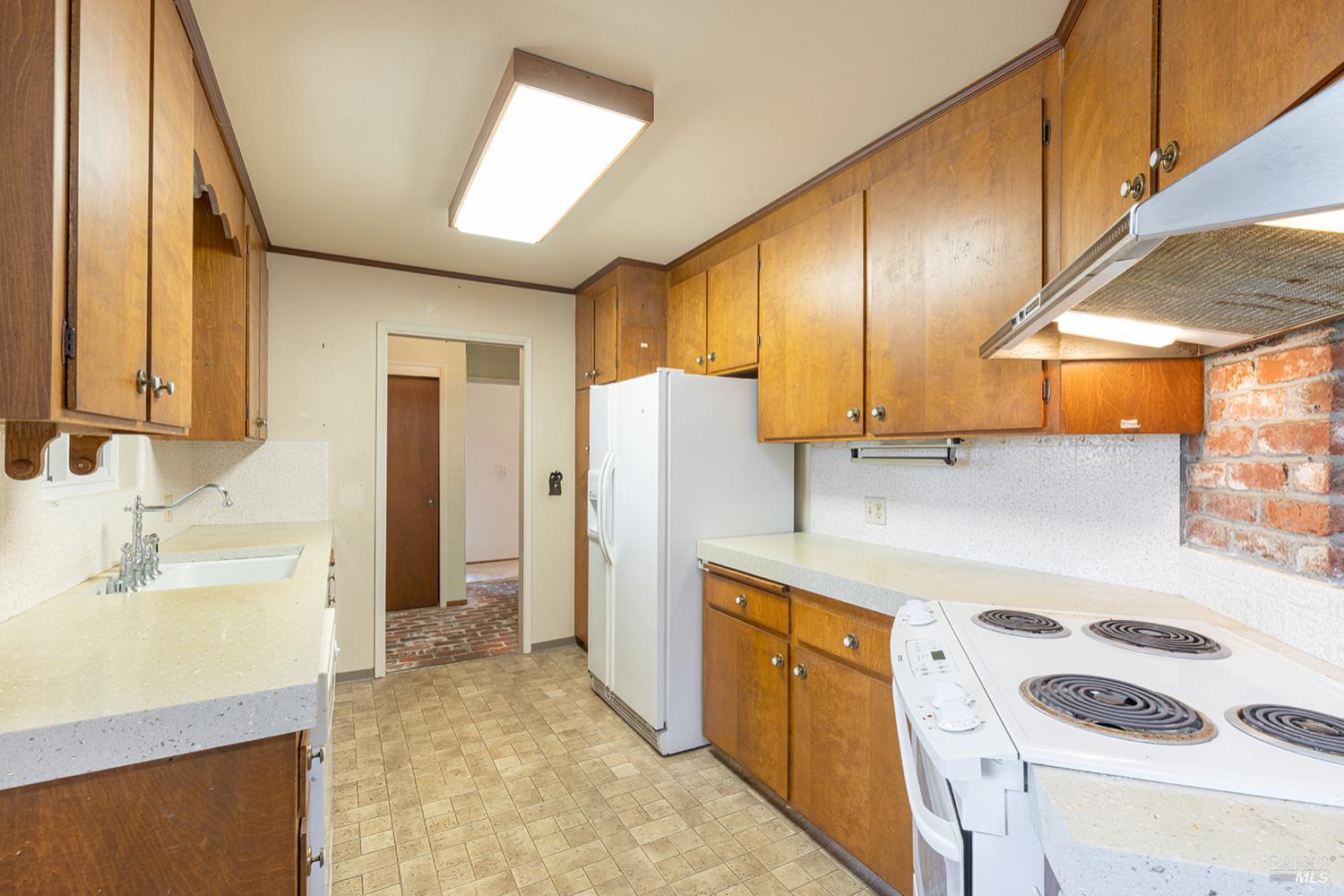 Detail Gallery Image 10 of 27 For 7950 Viola Ct, Sebastopol,  CA 95472 - 2 Beds | 2 Baths