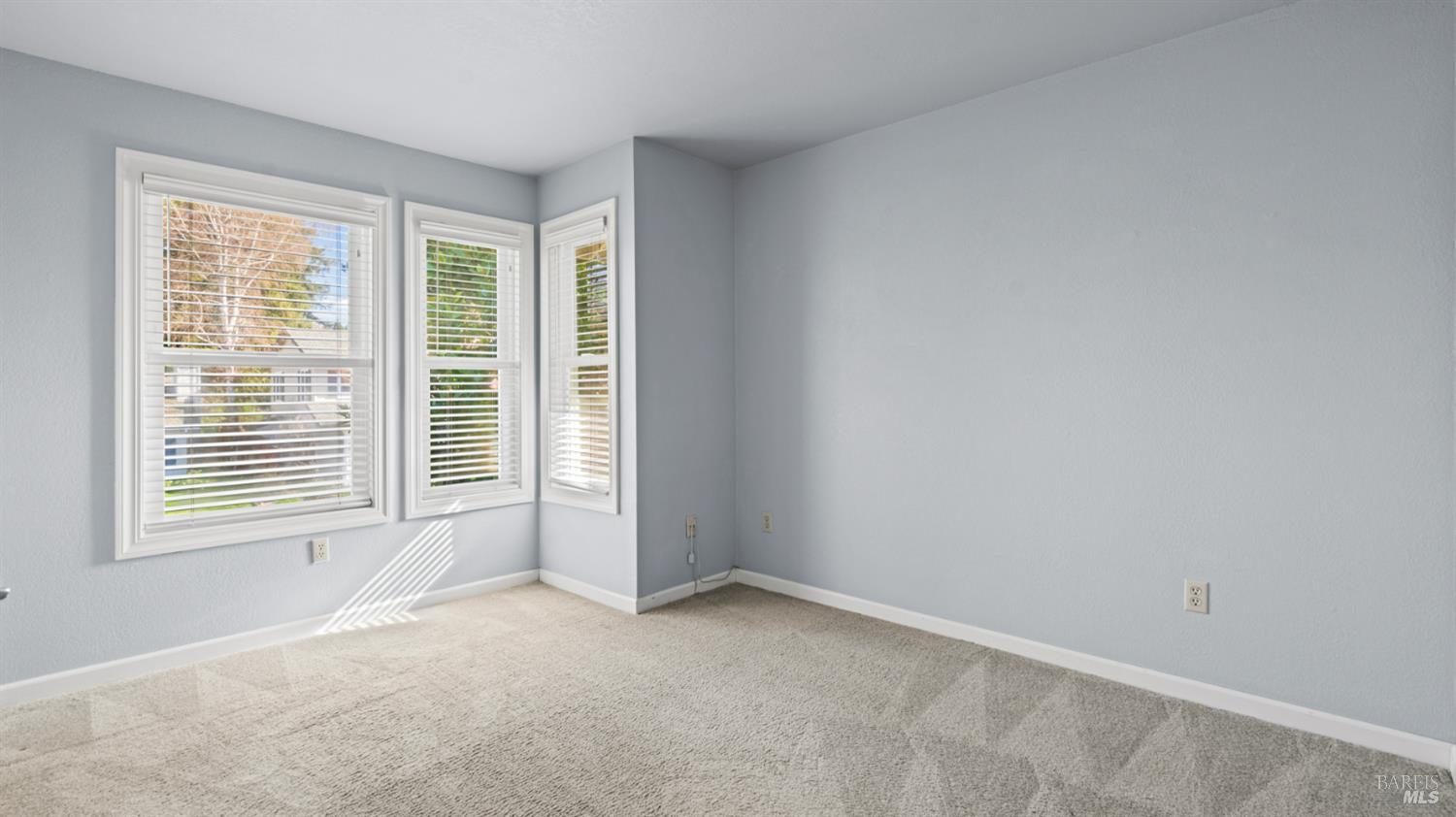 Detail Gallery Image 26 of 47 For 6185 San Gabriel Pl, Rohnert Park,  CA 94928 - 3 Beds | 2/1 Baths