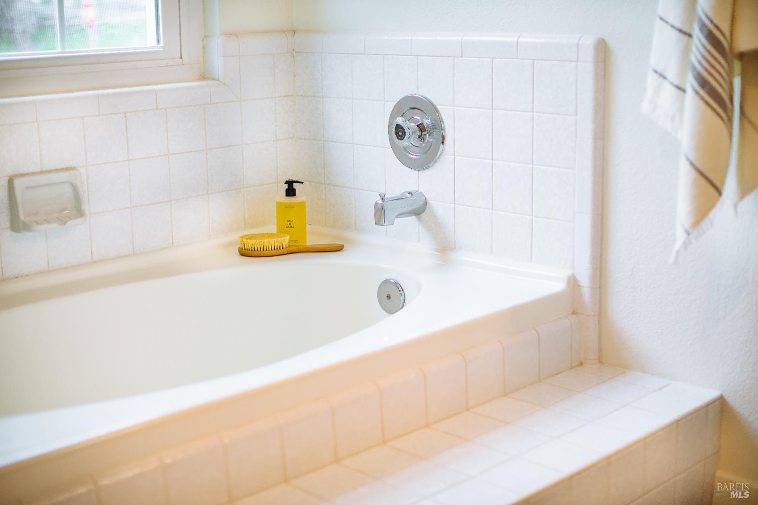 Detail Gallery Image 40 of 45 For 874 Cherry St, Petaluma,  CA 94952 - 4 Beds | 3 Baths