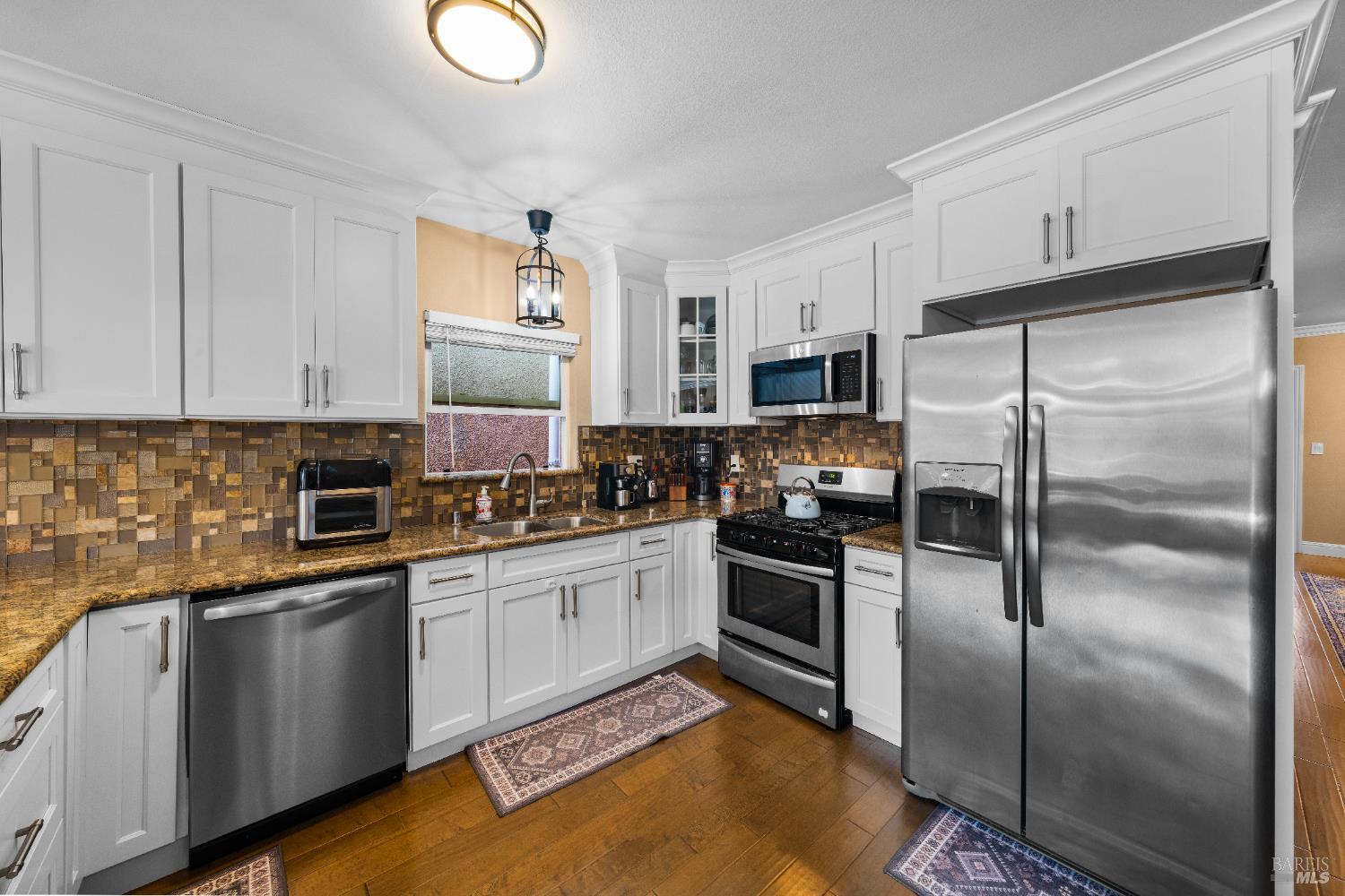 Detail Gallery Image 10 of 51 For 1210 Florida St, Vallejo,  CA 94590 - 4 Beds | 2 Baths