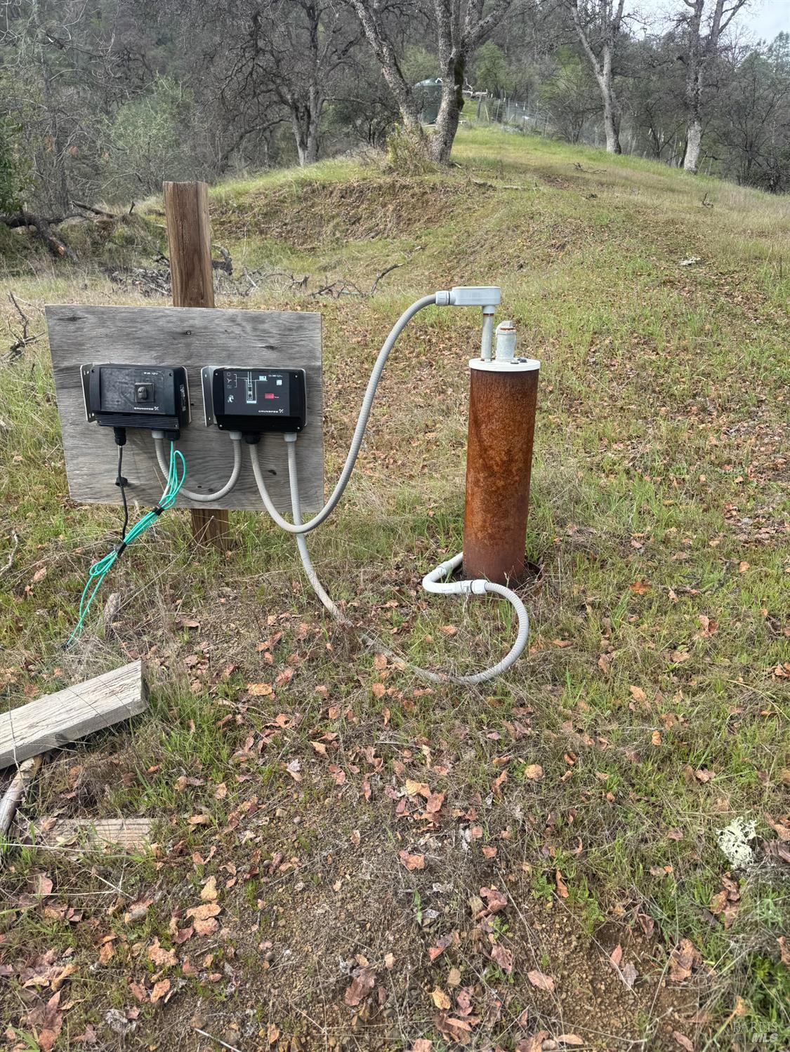 Detail Gallery Image 3 of 6 For 401 Watertrough Rd, Clearlake Oaks,  CA 95423 - – Beds | – Baths