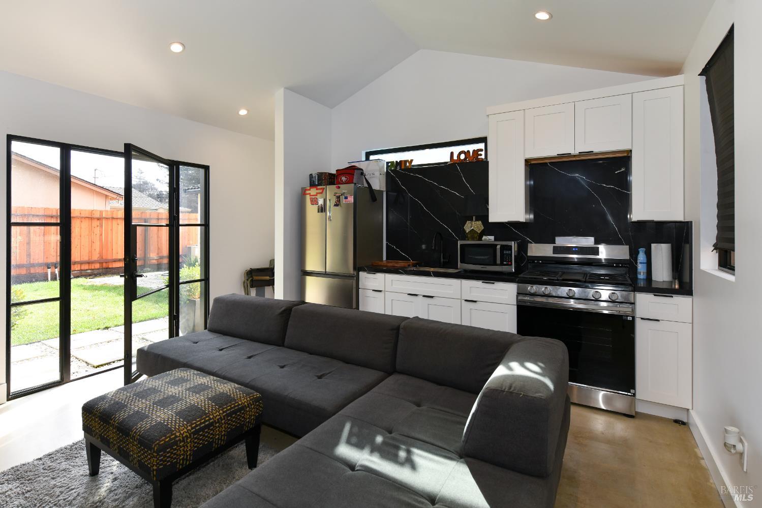 Detail Gallery Image 36 of 44 For 2470 W Pueblo Ave, Napa,  CA 94558 - 3 Beds | 2 Baths