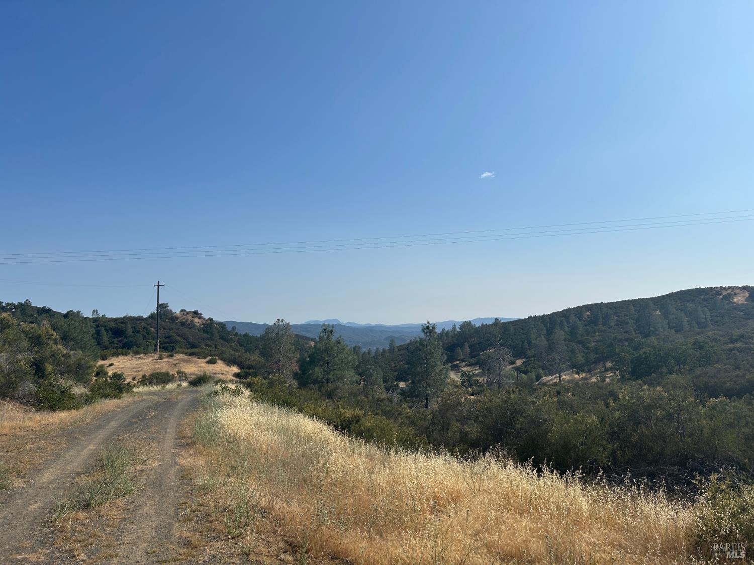 Detail Gallery Image 11 of 42 For 21947 Meriann Dr, Clearlake Oaks,  CA 95423 - – Beds | – Baths