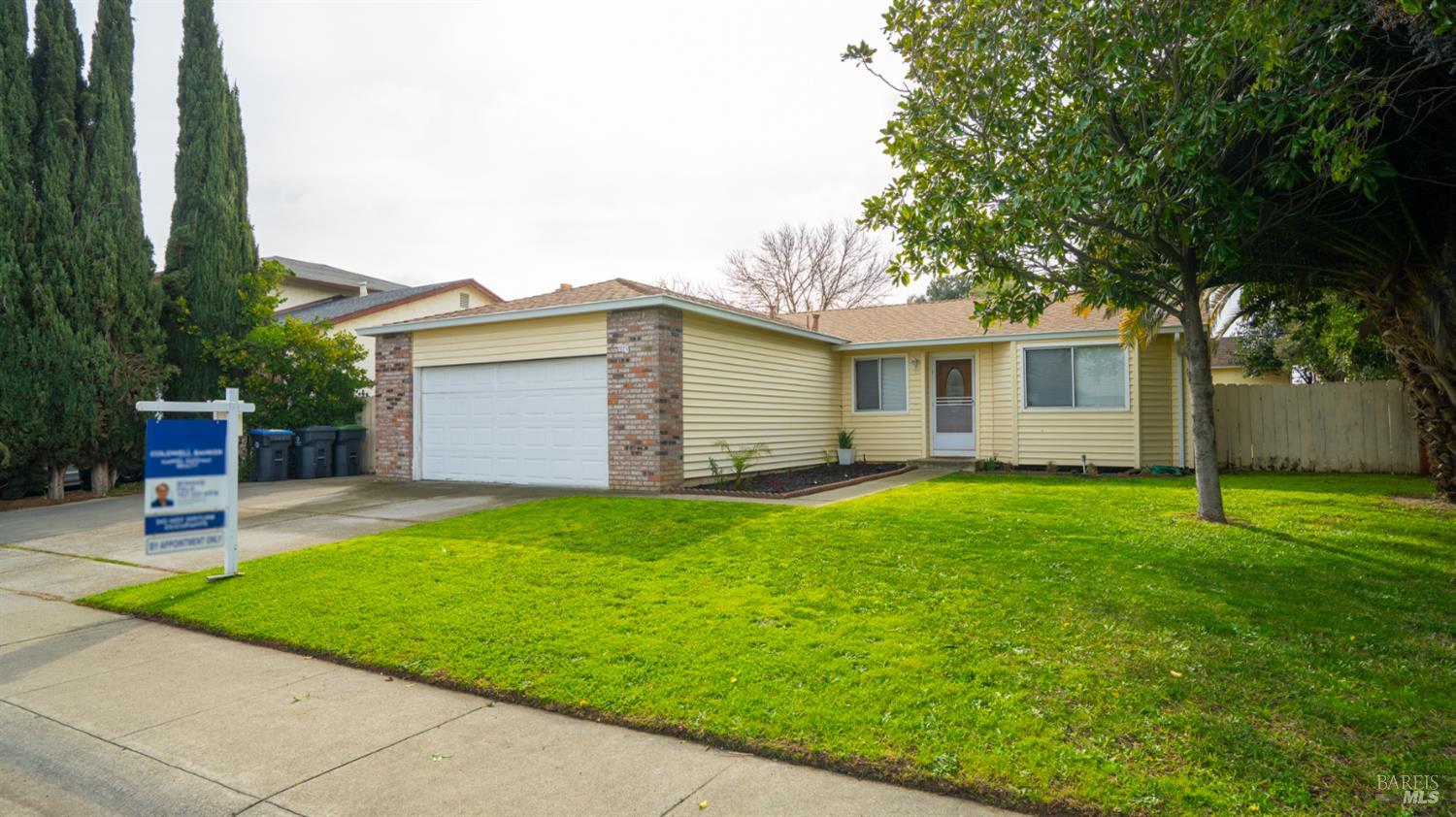 Detail Gallery Image 2 of 43 For 523 Blue Wing Dr, Suisun City,  CA 94585 - 3 Beds | 2 Baths