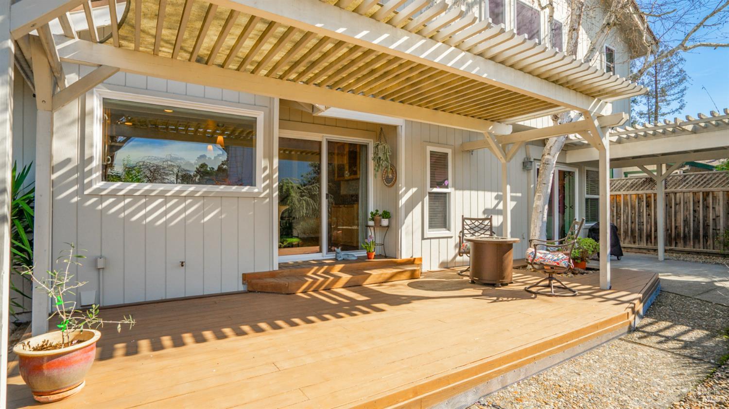 Detail Gallery Image 32 of 47 For 6185 San Gabriel Pl, Rohnert Park,  CA 94928 - 3 Beds | 2/1 Baths