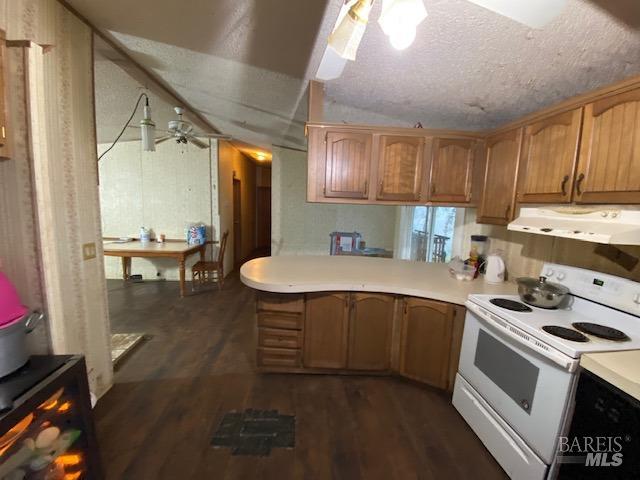 Detail Gallery Image 8 of 14 For 20350 Morgan Valley Rd, Lower Lake,  CA 95457 - 2 Beds | 2 Baths