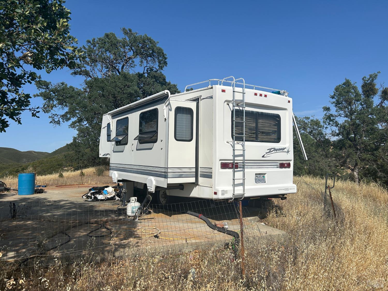 Detail Gallery Image 5 of 42 For 21947 Meriann Dr, Clearlake Oaks,  CA 95423 - – Beds | – Baths