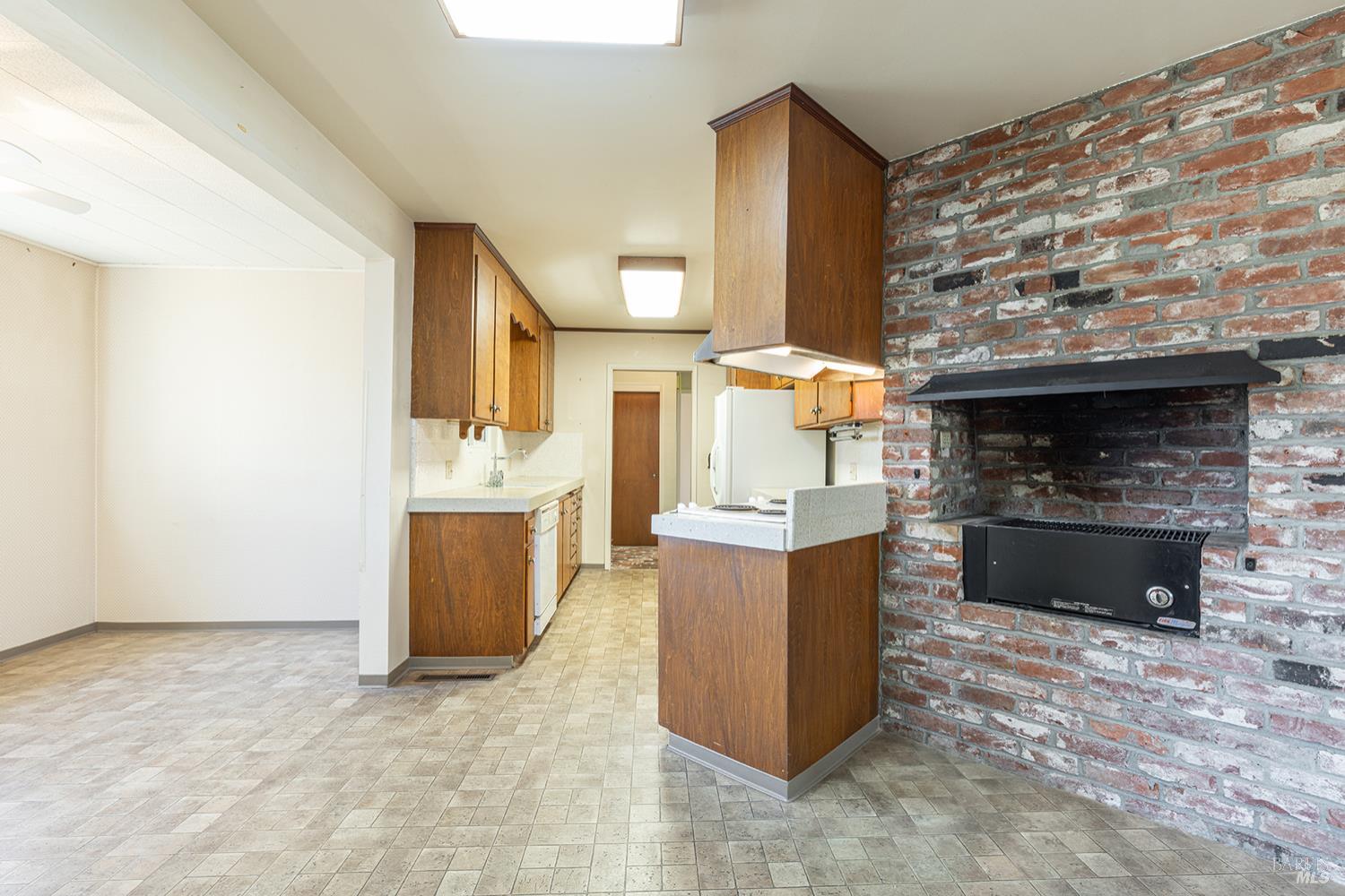 Detail Gallery Image 8 of 27 For 7950 Viola Ct, Sebastopol,  CA 95472 - 2 Beds | 2 Baths