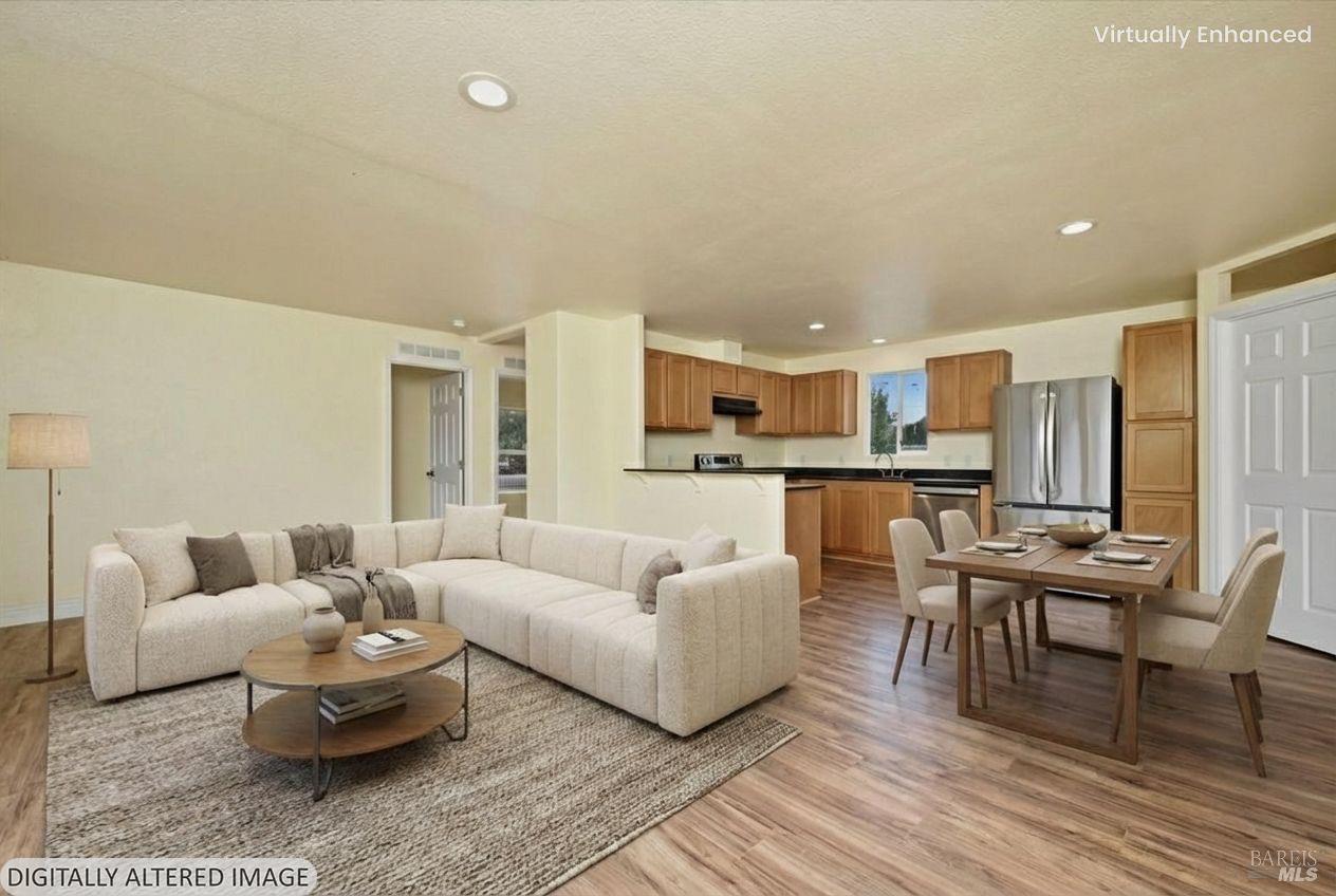 Detail Gallery Image 6 of 32 For 8827 Quarterhorse Ln, Lower Lake,  CA 95457 - 3 Beds | 2 Baths