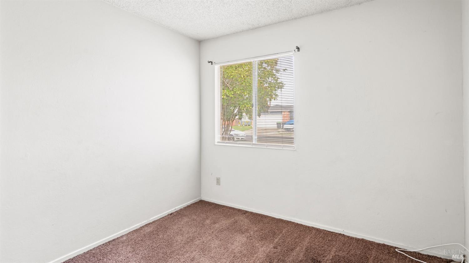 Detail Gallery Image 23 of 43 For 523 Blue Wing Dr, Suisun City,  CA 94585 - 3 Beds | 2 Baths