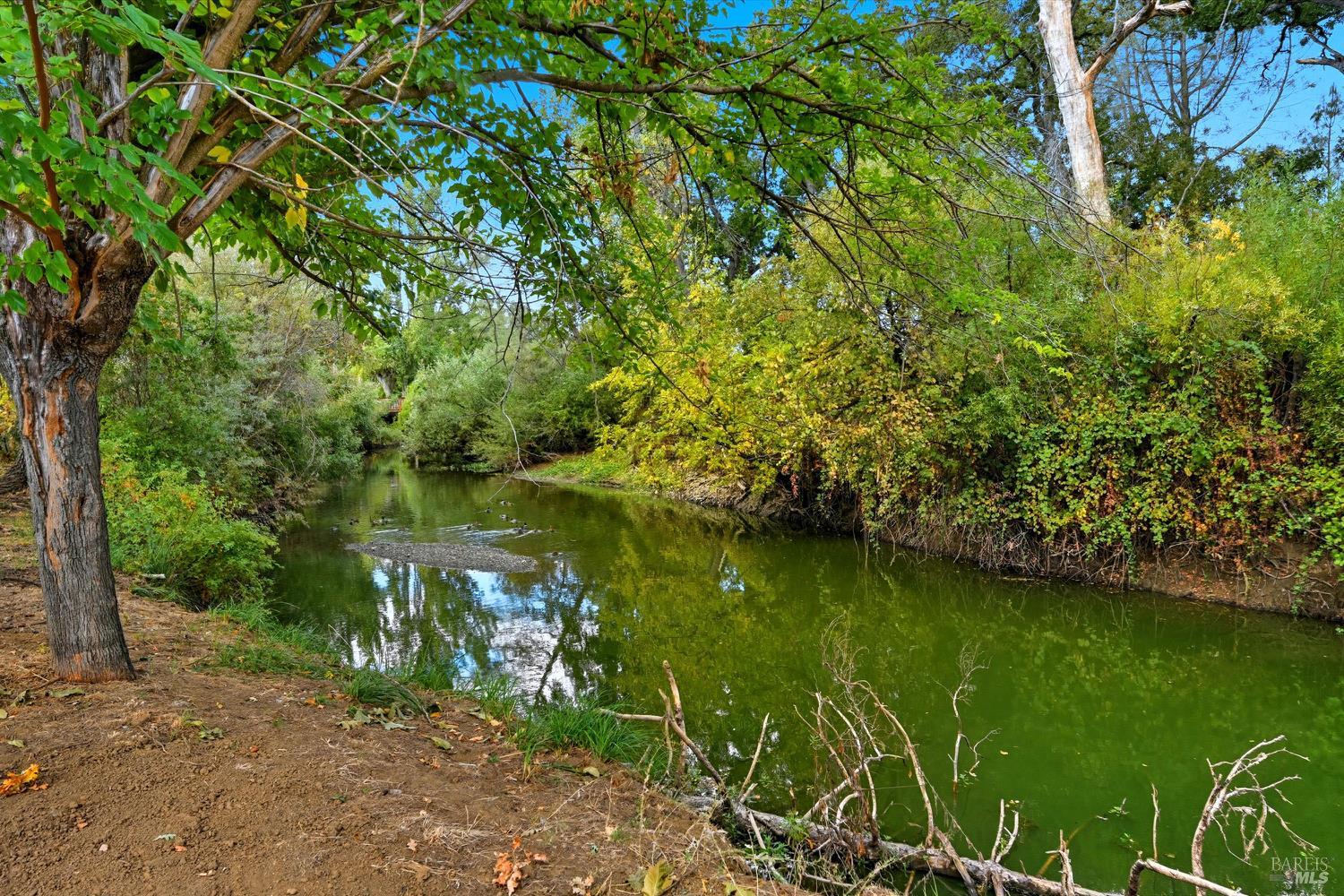 Detail Gallery Image 23 of 32 For 8827 Quarterhorse Ln, Lower Lake,  CA 95457 - 3 Beds | 2 Baths
