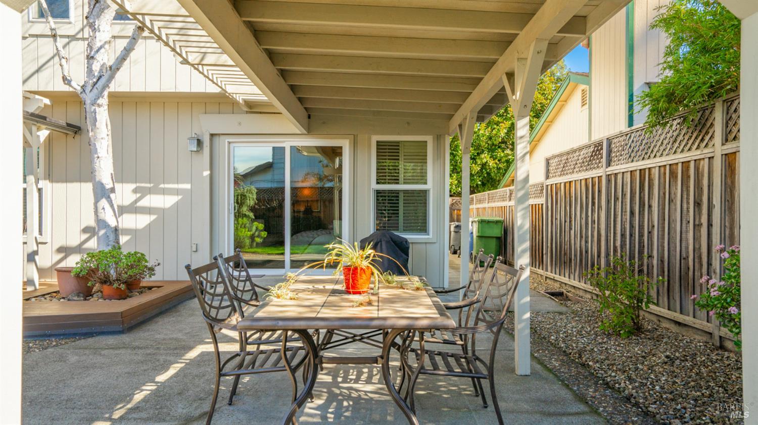 Detail Gallery Image 36 of 47 For 6185 San Gabriel Pl, Rohnert Park,  CA 94928 - 3 Beds | 2/1 Baths