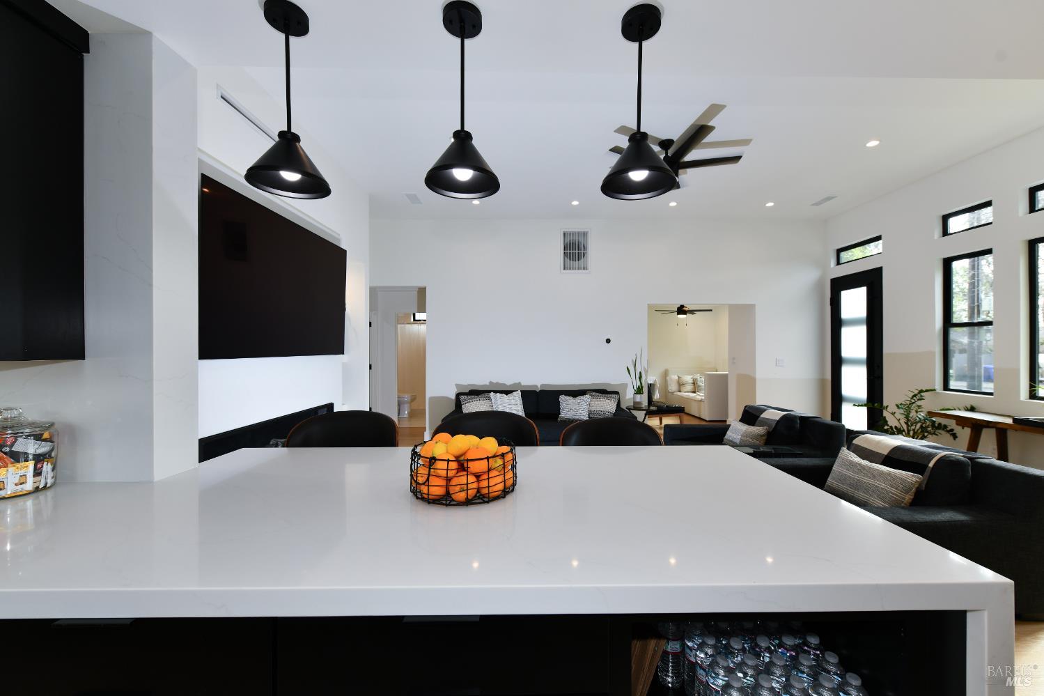 Detail Gallery Image 18 of 44 For 2470 W Pueblo Ave, Napa,  CA 94558 - 3 Beds | 2 Baths