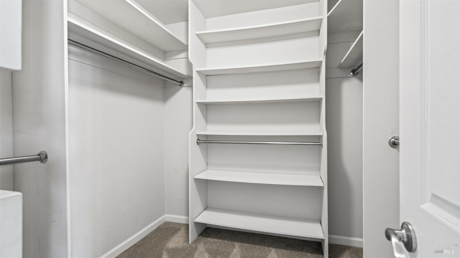 Detail Gallery Image 25 of 47 For 6185 San Gabriel Pl, Rohnert Park,  CA 94928 - 3 Beds | 2/1 Baths