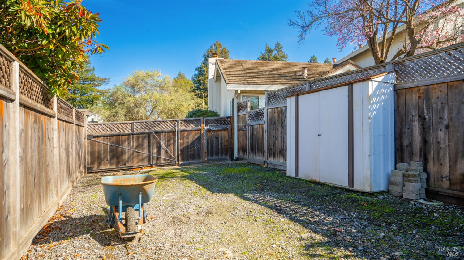 Detail Gallery Image 38 of 47 For 6185 San Gabriel Pl, Rohnert Park,  CA 94928 - 3 Beds | 2/1 Baths
