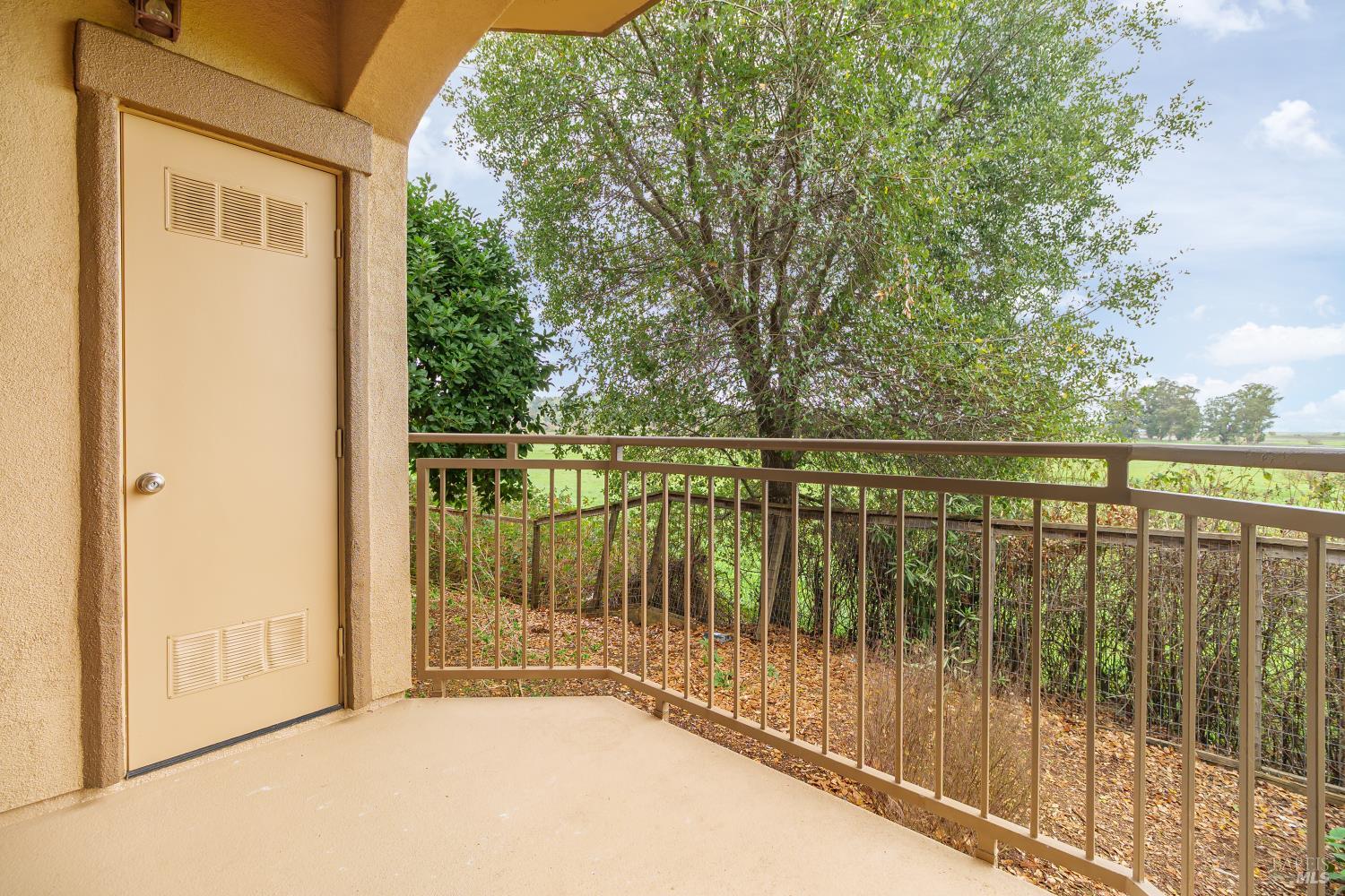 Detail Gallery Image 21 of 23 For 100 North Ave #122,  San Rafael,  CA 94903 - 2 Beds | 2 Baths