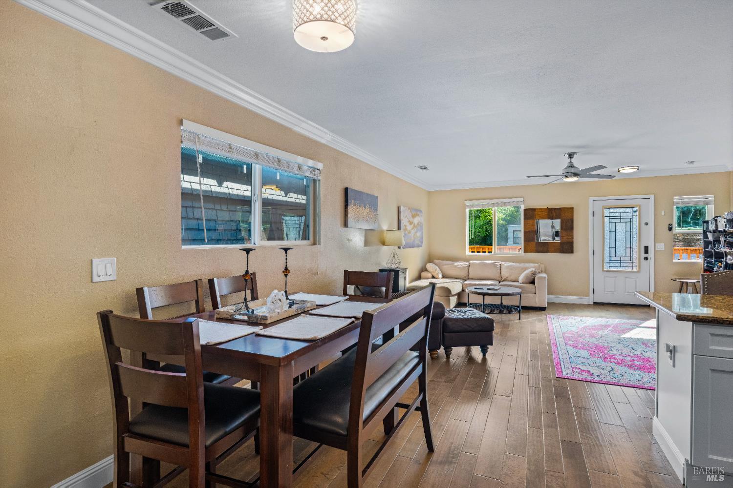 Detail Gallery Image 13 of 51 For 1210 Florida St, Vallejo,  CA 94590 - 4 Beds | 2 Baths