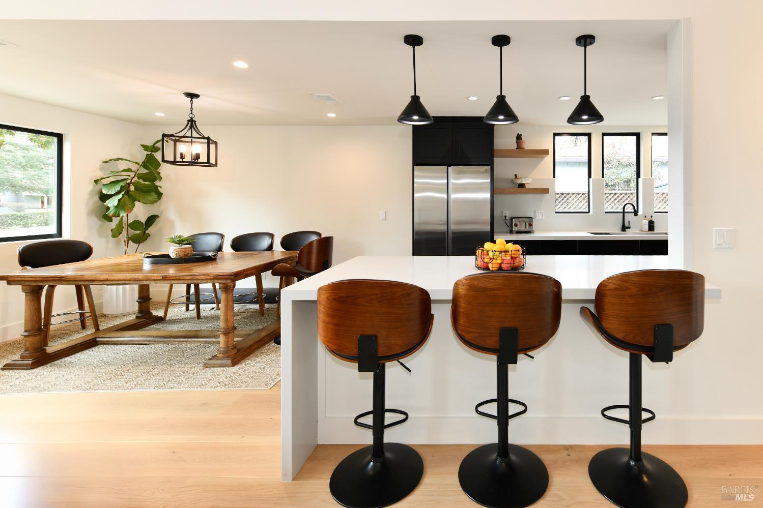 Detail Gallery Image 8 of 44 For 2470 W Pueblo Ave, Napa,  CA 94558 - 3 Beds | 2 Baths