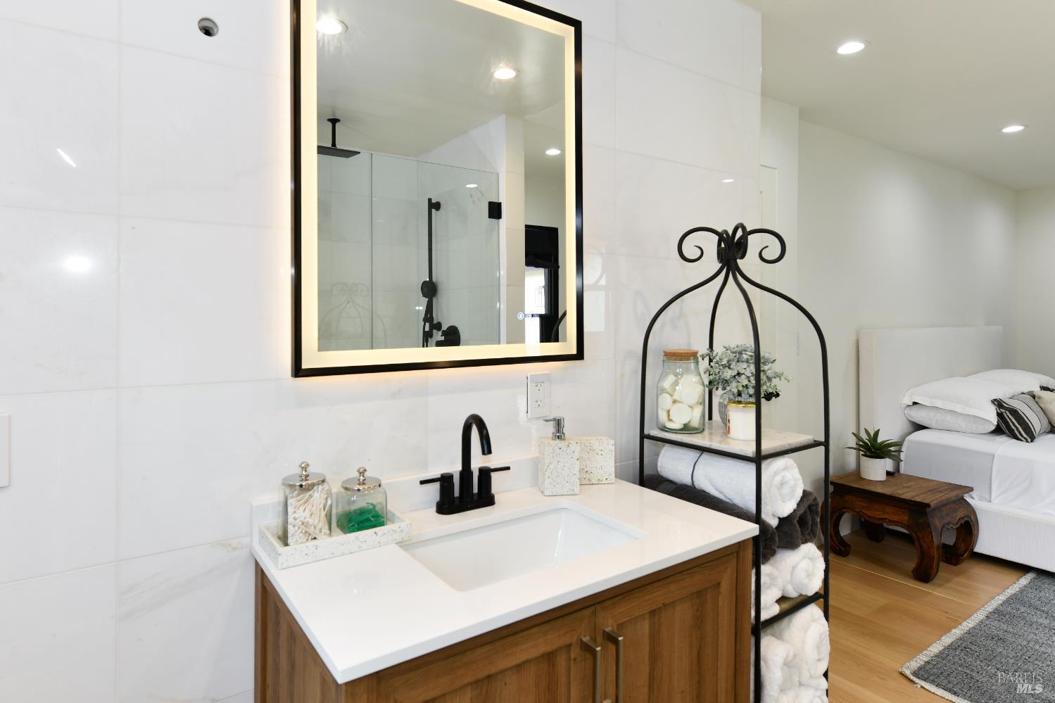 Detail Gallery Image 31 of 44 For 2470 W Pueblo Ave, Napa,  CA 94558 - 3 Beds | 2 Baths