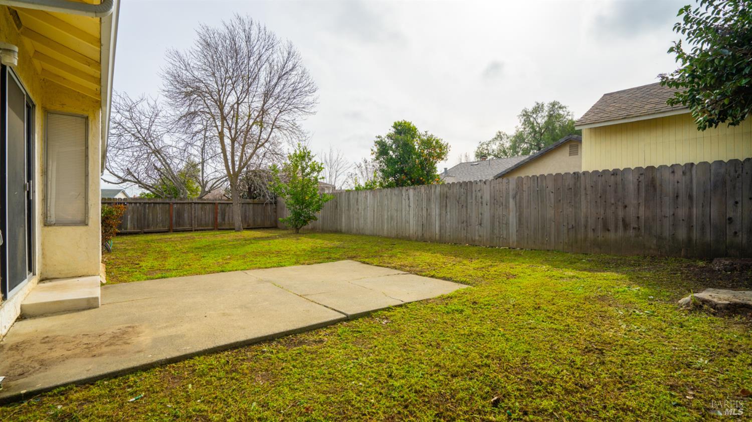 Detail Gallery Image 33 of 43 For 523 Blue Wing Dr, Suisun City,  CA 94585 - 3 Beds | 2 Baths