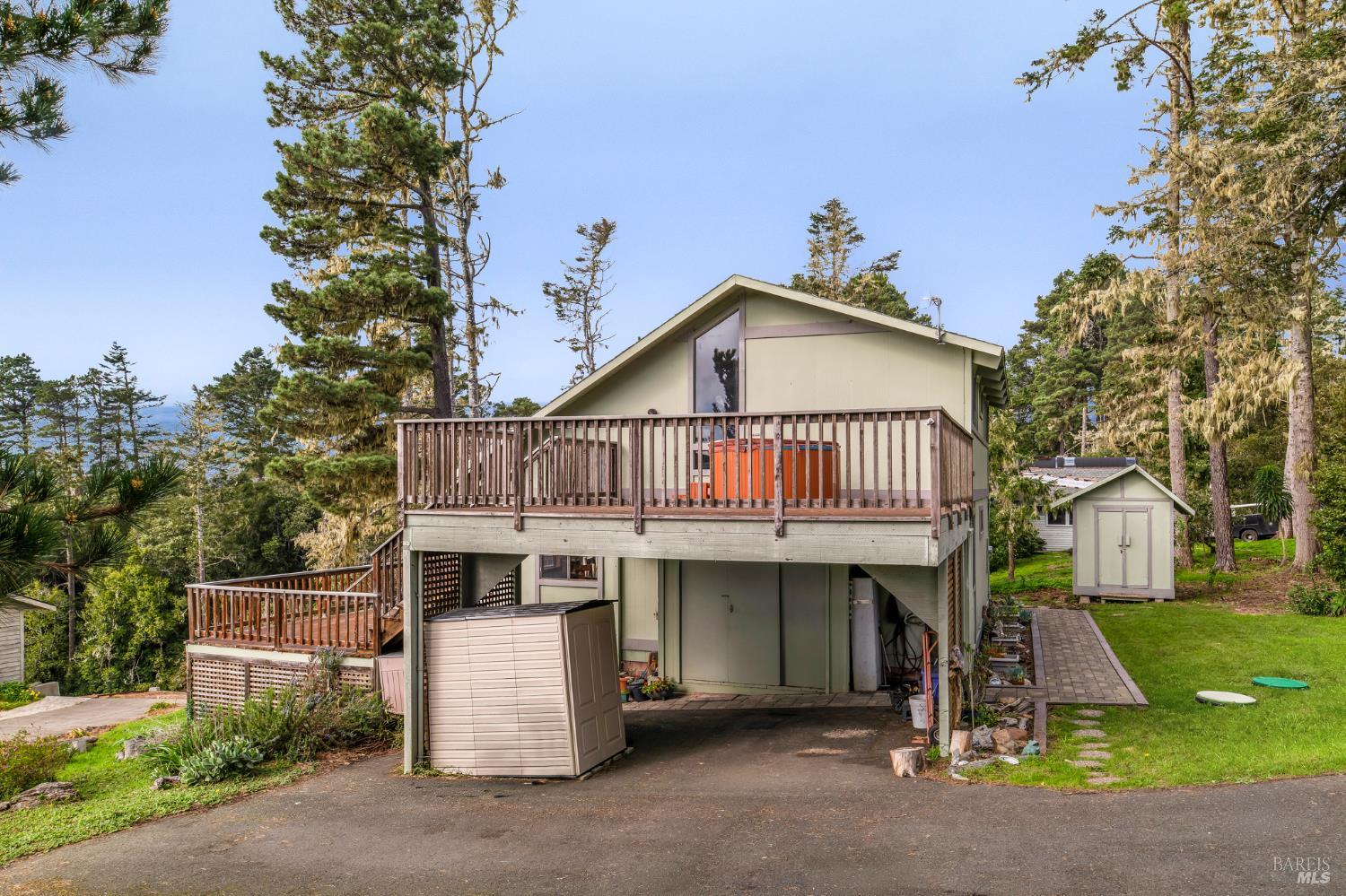 Detail Gallery Image 10 of 30 For 15691 Forest View Rd, Manchester,  CA 95459 - 3 Beds | 2 Baths