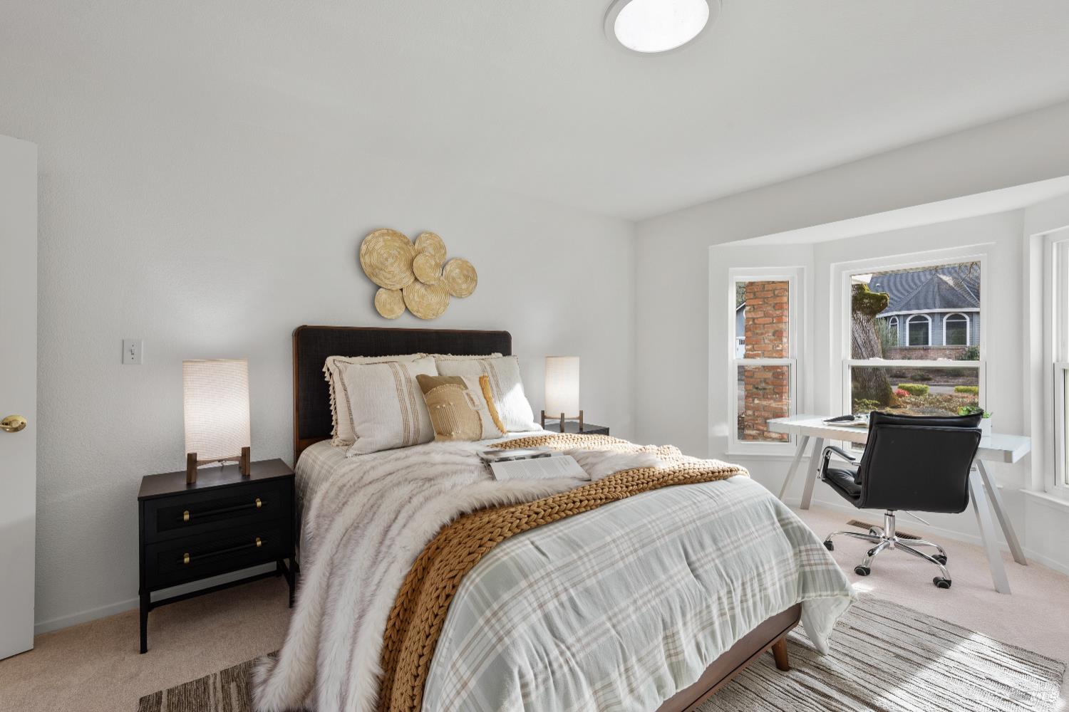 Detail Gallery Image 26 of 53 For 408 Woodley Way, Santa Rosa,  CA 95409 - 3 Beds | 2/1 Baths