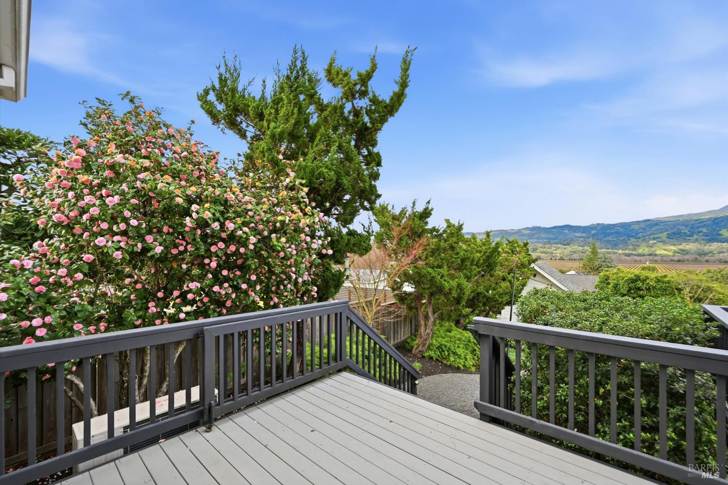 Detail Gallery Image 17 of 43 For 21402 Geyserville Ave, Geyserville,  CA 95441 - 3 Beds | 2 Baths