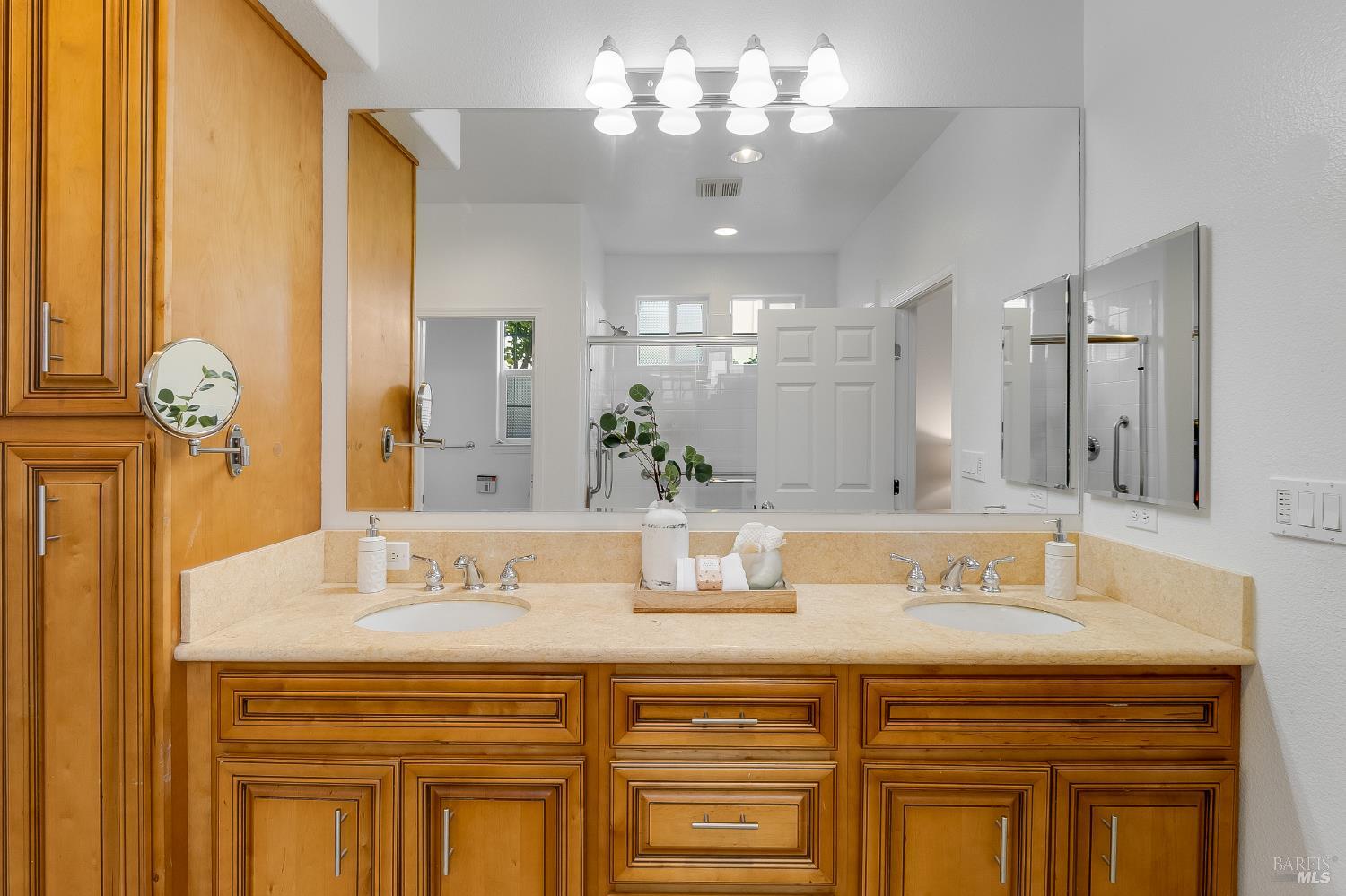 Detail Gallery Image 24 of 88 For 4208 Andover Dr, Vallejo,  CA 94591 - 4 Beds | 4 Baths