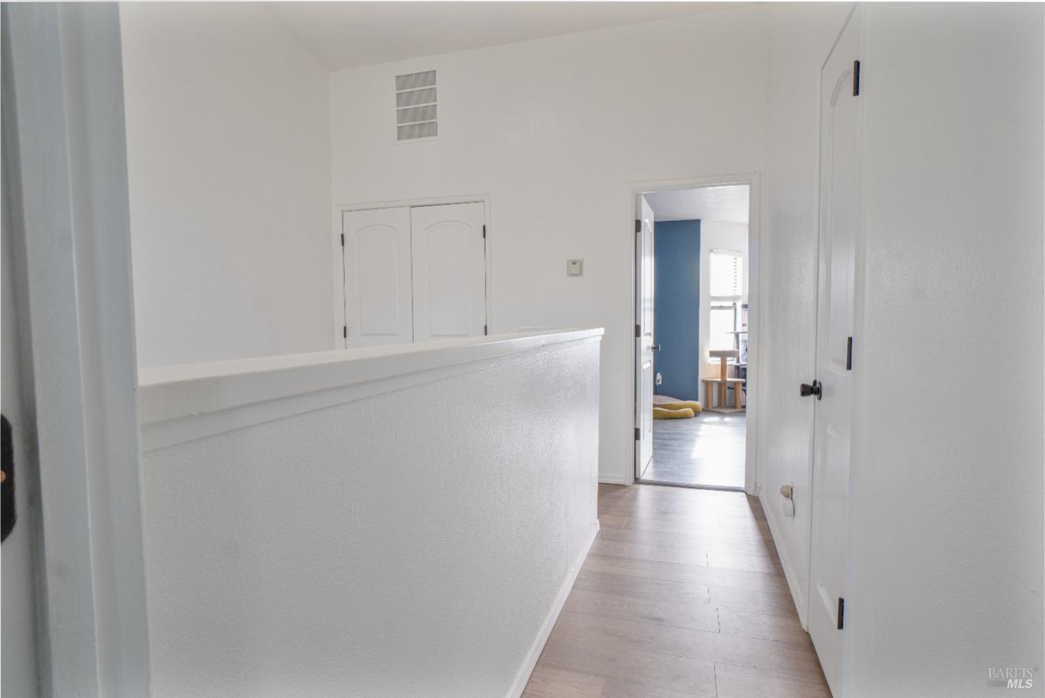 Detail Gallery Image 18 of 23 For 730 Military Unkn, Benicia,  CA 94510 - 2 Beds | 2/1 Baths