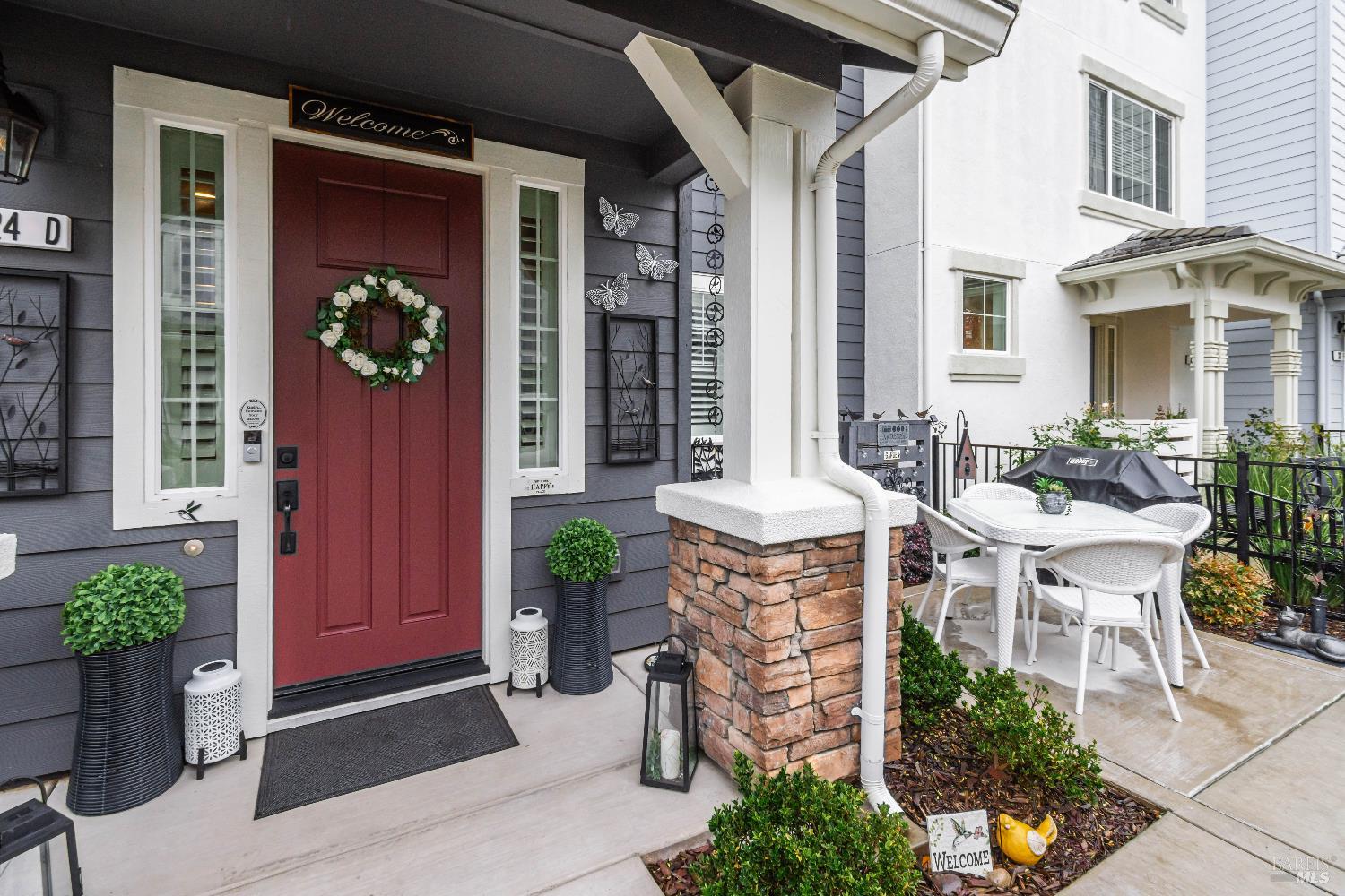 Detail Gallery Image 8 of 52 For 324 Pear Tree Ter #D,  Napa,  CA 94558 - 3 Beds | 2/1 Baths