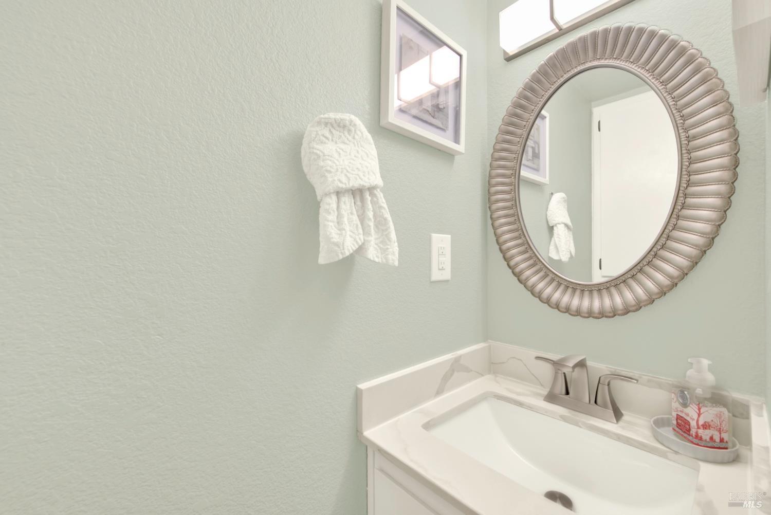 Detail Gallery Image 34 of 81 For 369 Kendrick Ln, Vacaville,  CA 95687 - 3 Beds | 3 Baths