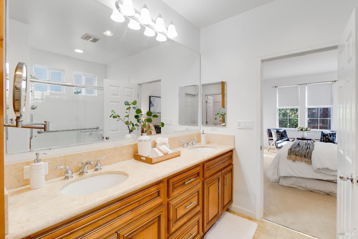 Detail Gallery Image 16 of 88 For 4208 Andover Dr, Vallejo,  CA 94591 - 4 Beds | 4 Baths