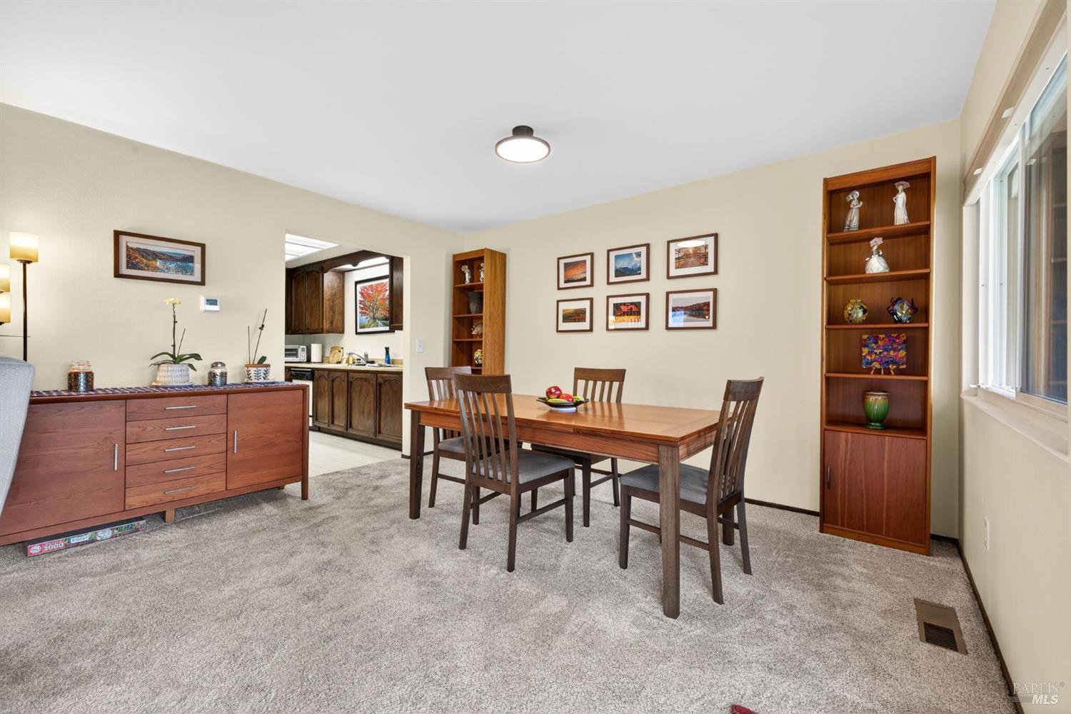 Detail Gallery Image 19 of 37 For 872 Hudis St, Rohnert Park,  CA 94928 - 2 Beds | 2/1 Baths