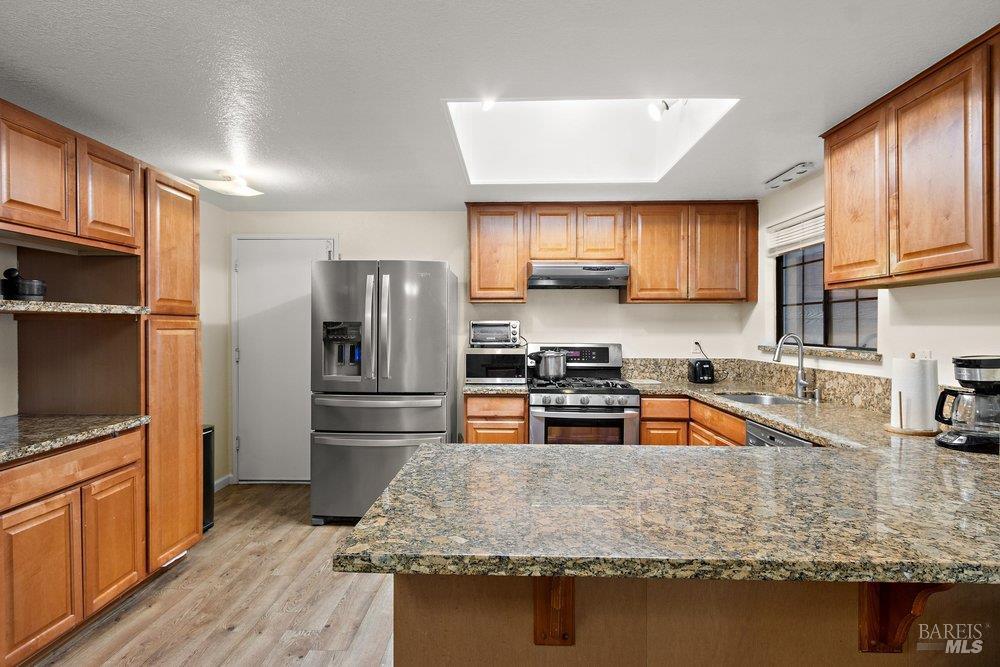 Detail Gallery Image 5 of 24 For 133 Windsurfer Ct, Vallejo,  CA 94591 - 3 Beds | 2 Baths