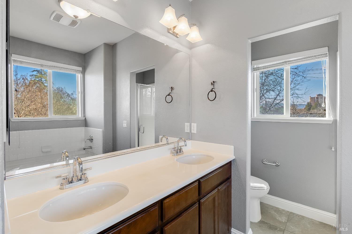 Detail Gallery Image 27 of 88 For 2640 Wisteria Way, Concord,  CA 94519 - 3 Beds | 3/1 Baths
