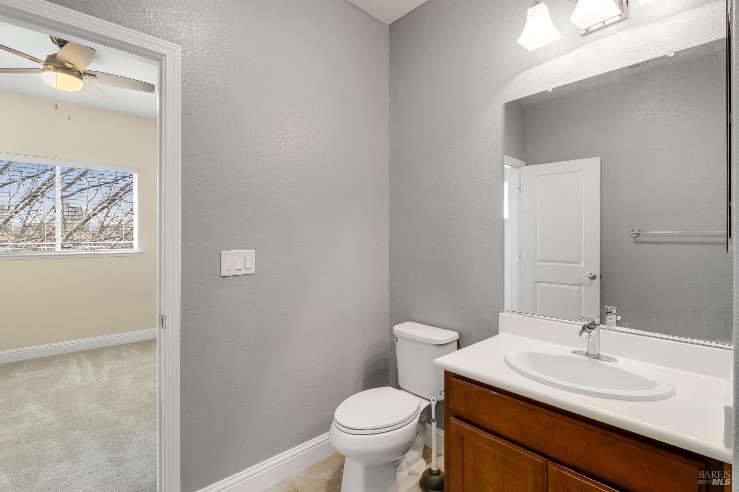 Detail Gallery Image 32 of 88 For 2640 Wisteria Way, Concord,  CA 94519 - 3 Beds | 3/1 Baths