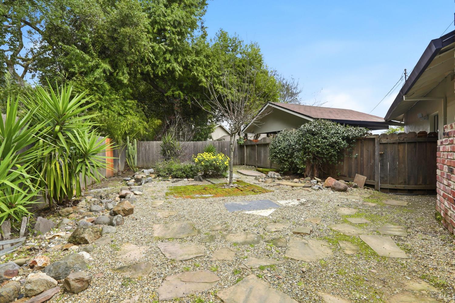 Detail Gallery Image 41 of 44 For 12 Angelica Ct, Novato,  CA 94947 - 3 Beds | 2 Baths