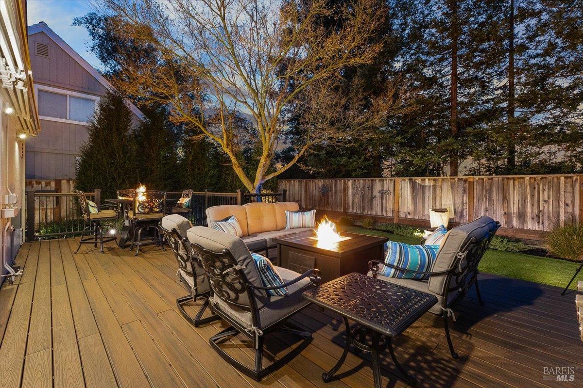 Detail Gallery Image 42 of 54 For 1631 Gamay St, Santa Rosa,  CA 95403 - 3 Beds | 2/1 Baths