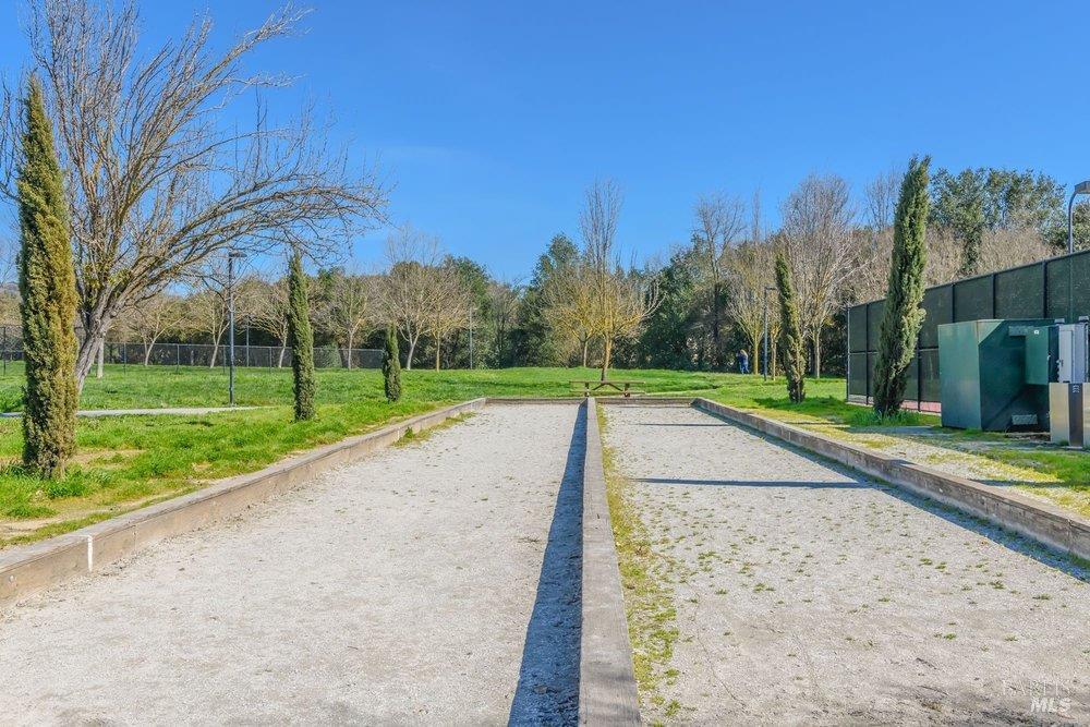 Detail Gallery Image 45 of 45 For 1610 Northstar Dr, Petaluma,  CA 94954 - 3 Beds | 2/1 Baths