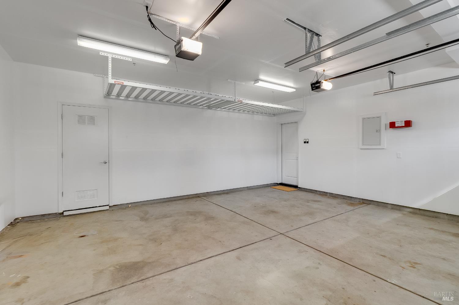 Detail Gallery Image 13 of 88 For 2640 Wisteria Way, Concord,  CA 94519 - 3 Beds | 3/1 Baths