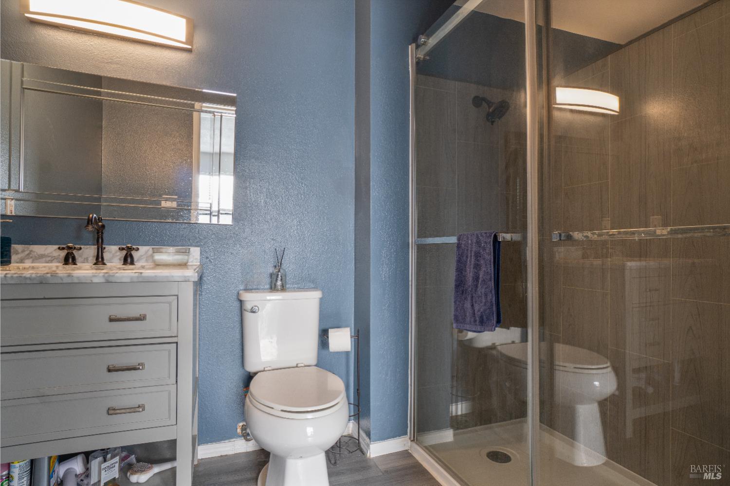 Detail Gallery Image 16 of 23 For 730 Military Unkn, Benicia,  CA 94510 - 2 Beds | 2/1 Baths